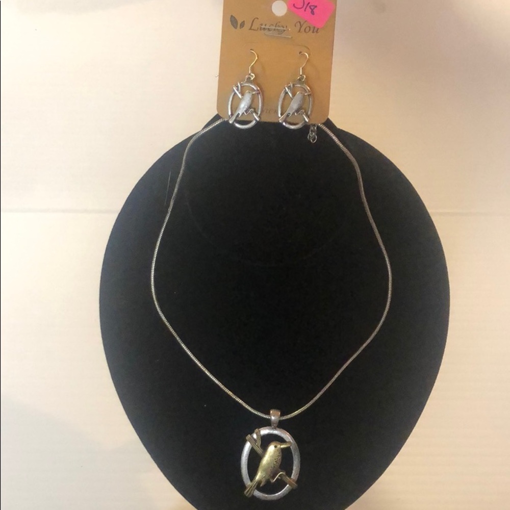 Necklace Set